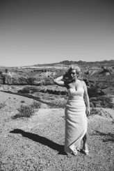 Sunset Photos, Hot Dogs & The Oldest Bar in Vegas A Relaxed Old School Las Vegas Wedding (11)