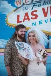 Sunset Photos, Hot Dogs & The Oldest Bar in Vegas A Relaxed Old School Las Vegas Wedding (45)