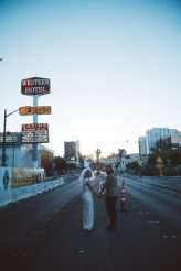 Sunset Photos, Hot Dogs & The Oldest Bar in Vegas A Relaxed Old School Las Vegas Wedding (60)