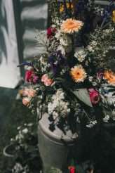 Super Chilled Swedish & British Backyard Wedding (23)