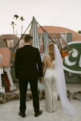 Bianca + Mick Jagger Meets Elvis + Priscilla A Week Long Las Vegas & Palm Springs Elopement (66)