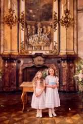 Ethereal, Dark and Romantic Wedding in Prague (16)