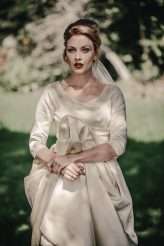 Vintage & Thrifty 1960s Wedding in New Zealand (13)