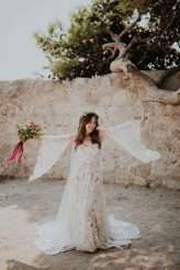 Bohemian, Magical and Fairy-esque Wedding on Lokrum Island (17)
