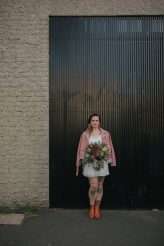 Eclectic & Relaxed Vegan Pub Party Wedding (29)