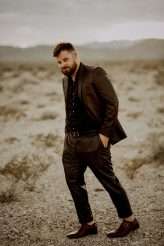 Intimate & Sparkly Desert Vow Renewal (20)