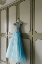 Tuscan Pool Party Wedding With Frida Kahlo Bride & All the Guests in White (2)