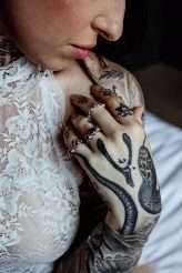 come as you are_iz and co editorial for rock n roll bride (6)