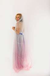 n Roll Bride Confetti Shoot