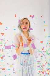 n Roll Bride Confetti Shoot