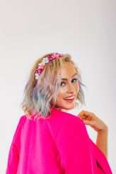 n Roll Bride Confetti Shoot