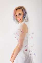 n Roll Bride Confetti Shoot