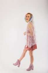 n Roll Bride Confetti Shoot