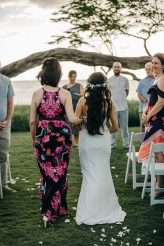 Minimalist & Tropical Maui Beach Wedding (11)