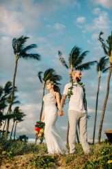Minimalist & Tropical Maui Beach Wedding (42)
