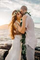 Minimalist & Tropical Maui Beach Wedding (65)