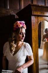 A Sequin & Glitter-Filled Wedding with a Carnival Atmosphere (10)