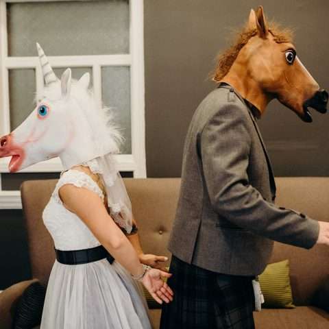 Casual Unicorns Wedding Planned in Three Months (6)