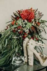 Classic Hollywood Wedding in a Botanical Garden With a Blonde Bombshell Bride (1)