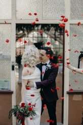 Classic Hollywood Wedding in a Botanical Garden With a Blonde Bombshell Bride (26)