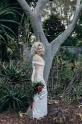 Classic Hollywood Wedding in a Botanical Garden With a Blonde Bombshell Bride (39)