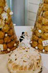 Classic Hollywood Wedding in a Botanical Garden With a Blonde Bombshell Bride (48)