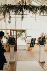 Classic Hollywood Wedding in a Botanical Garden With a Blonde Bombshell Bride (9)