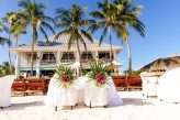 Tropical Glam Wedding in the Caymen Island (37)
