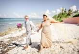Tropical Glam Wedding in the Caymen Island (7)