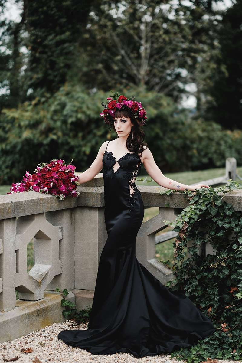 Luxury Black Ball Gown Prom Dresses Aso Ebi Style Long Train Evening Gowns  Cap Sleeves Beaded