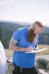 Intimate Glamping Wedding in Canada Inspired by Rainbows, Mermaids & Unicorns! (13)