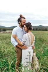 Artistic DIY Nashville Farm Wedding with a $3000 Budget (32)