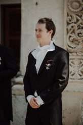 Big Budget Sci-Fi vs Neo-Gothicism Wedding at Bran Castle, Romania! (12)