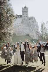 Big Budget Sci-Fi vs Neo-Gothicism Wedding at Bran Castle, Romania! (45)
