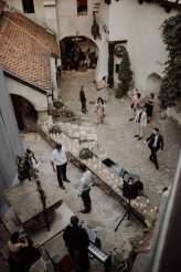 Big Budget Sci-Fi vs Neo-Gothicism Wedding at Bran Castle, Romania! (82)