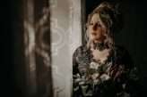 Macabre Edgar Allen Poe Inspired Bridal Shoot (12)