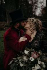 Macabre Edgar Allen Poe Inspired Bridal Shoot (29)