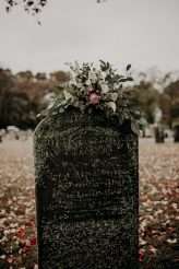 Macabre Edgar Allen Poe Inspired Bridal Shoot (35)