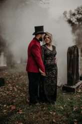 Macabre Edgar Allen Poe Inspired Bridal Shoot (41)