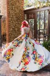 Vintage World’s Fair Wedding at The Houdini Estate with All the Colour, Steampunk Details… and Sloths! (38)