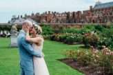 Laid Back Outdoor Wedding… with Lots & Lots of Crisps hampton court palace (12)