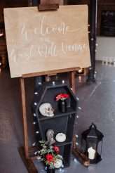 Rockabilly Meets Halloween Wedding (34)