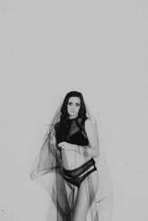 Dark Boudoir Bridal Shoot With Greenery and Florals 00028