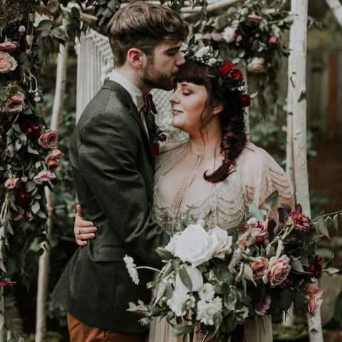 Enchanted Middle Earth Inspired Backyard Wedding in Portland (17)