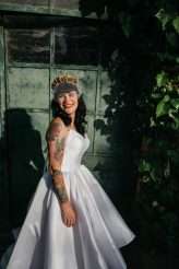 Laidback and Graphic Tuscan Villa Wedding via China, Australia, and Poland 37