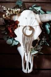 Modern Winter Witch Californian Wedding 25