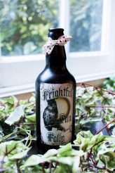 Gothic Fairytale Wedding Inspired by Tim Burton (44)