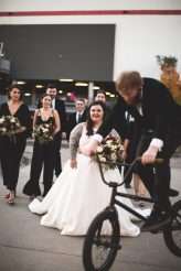 Modern Industrial Wedding with All the Feels (22)