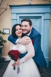 Red & White Rockabilly Wedding with Pigs (17)