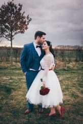 Red & White Rockabilly Wedding with Pigs (25)